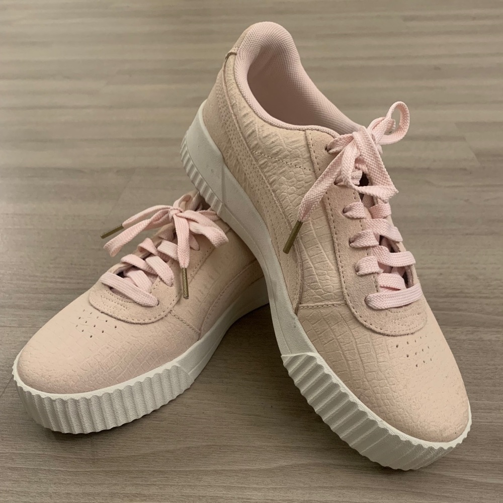 Puma Carina Sneakers